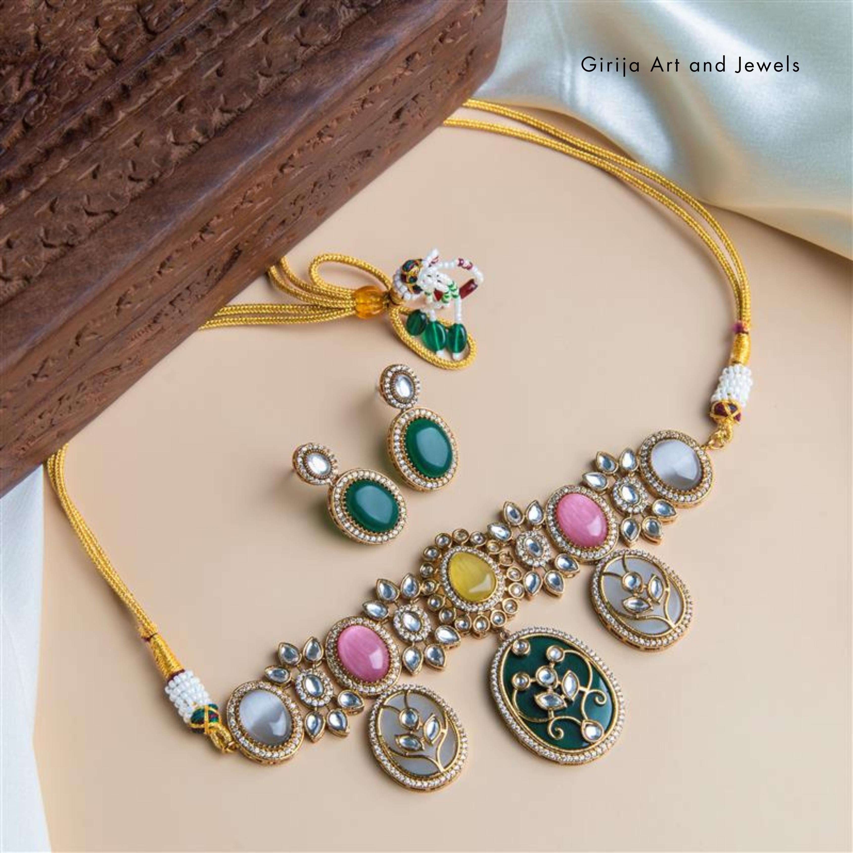Navrang Kundan Set