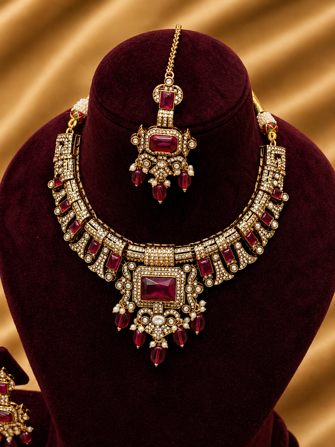Rani Crimson Set
